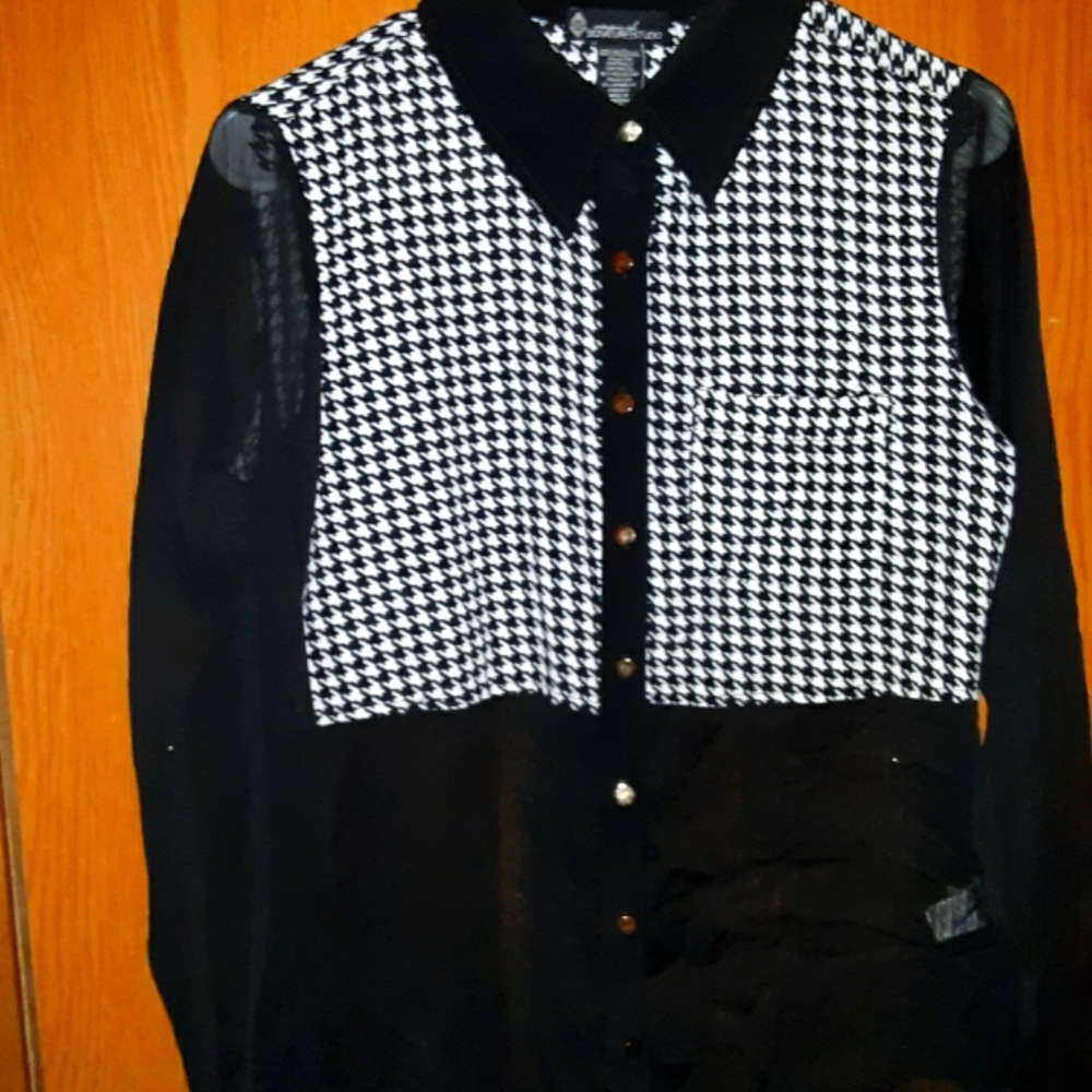 Signature studios shirt